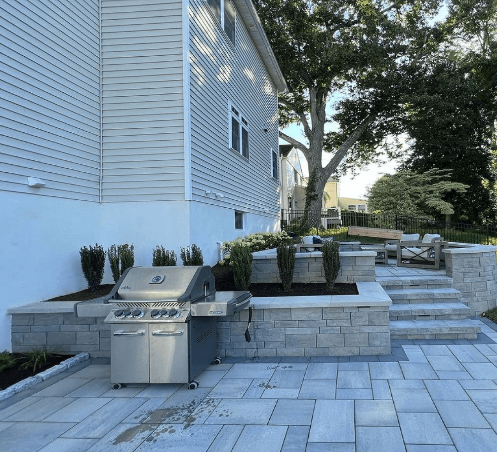 Outdoor Kitchens